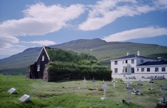 Church at Saurb�r with a turf roof