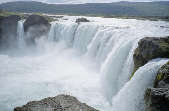 The view across the waterfalls at Go�afoss