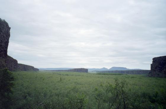 A view outward inside �sbyrgi showing the horseshoe shape of the valley